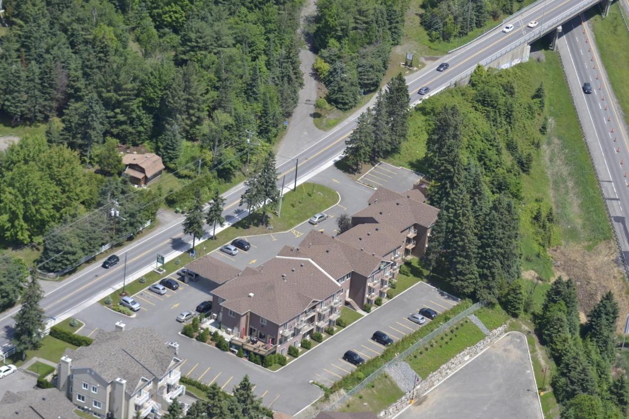 Hotel Le Versailles Saint-Sauveur Exterior photo